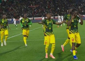 فيديو الإثارة تتواصل سينايوكو يسجل هدف تعادل مالي أمام تونس في أمم إفريقيا