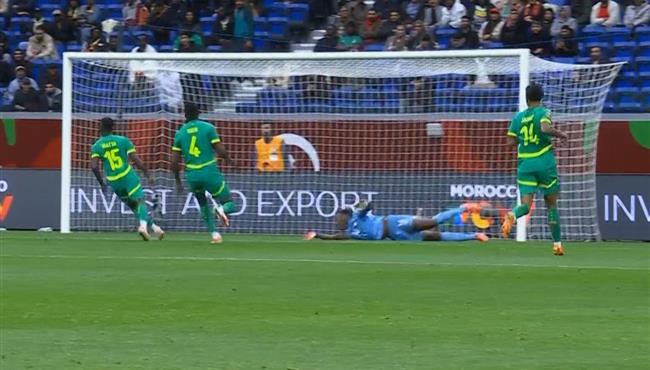 تصدي ميندي الرائع يمنع هدف ثاني محقق لـ السودان في كأس امم افريقيا