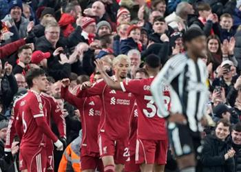 ترتيب هدافي الدوري الإنجليزي بعد ثنائية إيكتيكي في مباراة ليفربول ونيوكاسل