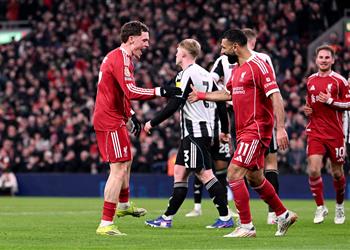 فيديو أسيست محمد صلاح فيرتز يسجل هدف ليفربول الثالث أمام نيوكاسل