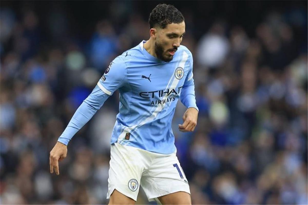 ريان شرقي: جوارديولا مرجعي في كرة القدم.. وهالاند يشبهني