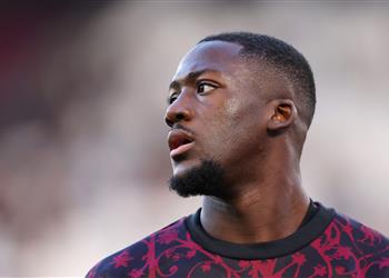 ليفربول يحسم موقفه من ضم بديل كوناتي