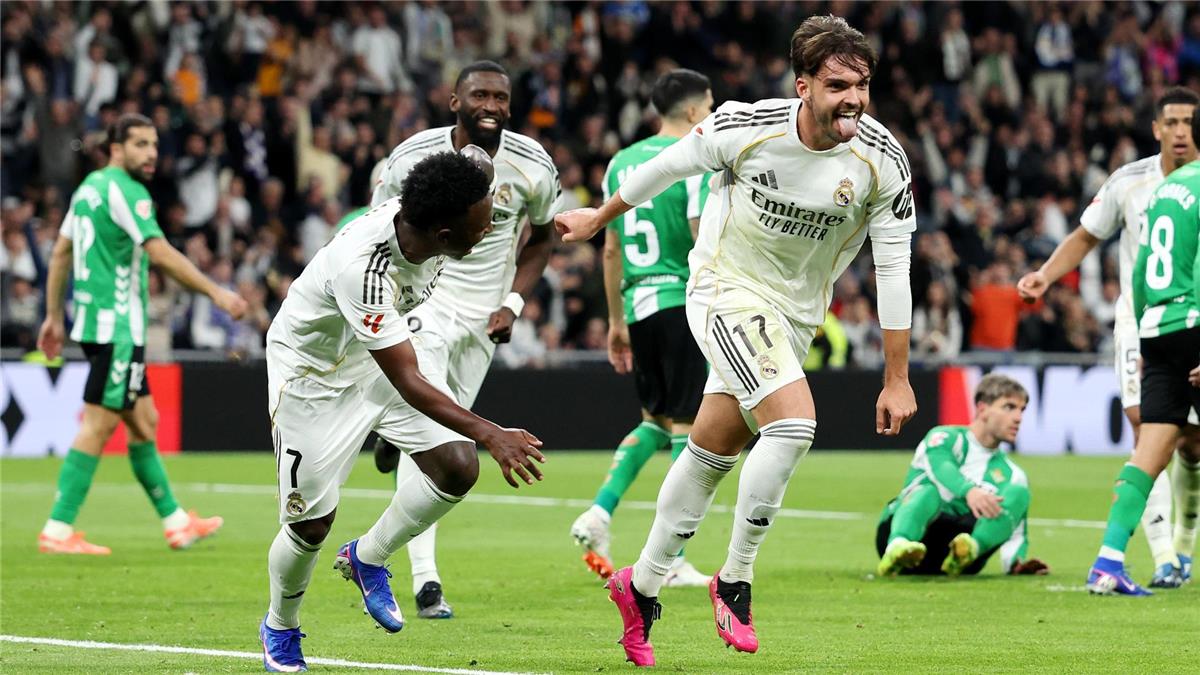 رجل مباراة ريال مدريد وبيتيس في الدوري الإسباني