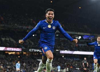 فيديو في الوقت القاتل إنزو فرنانديز يسجل هدف تشيلسي الأول أمام مانشستر سيتي