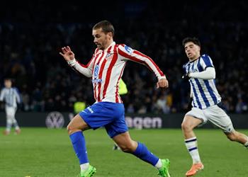 قبل صدام ريال مدريد أتلتيكو مدريد يتعادل أمام سوسيداد بالدوري الإسباني