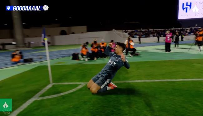 اهداف مباراة الهلال وضمك 2 0 الدوري السعودي