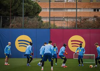 صدمة غير متوقعة في تدريبات برشلونة قبل مواجهة أتلتيك بلباو