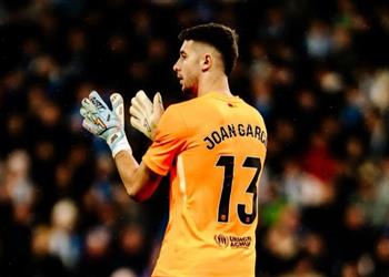 فيفا لا يسمح بذلك ماتيو لاهوز ينتقد تصرف خوان جارسيا في مباراة برشلونة وإسبانيول