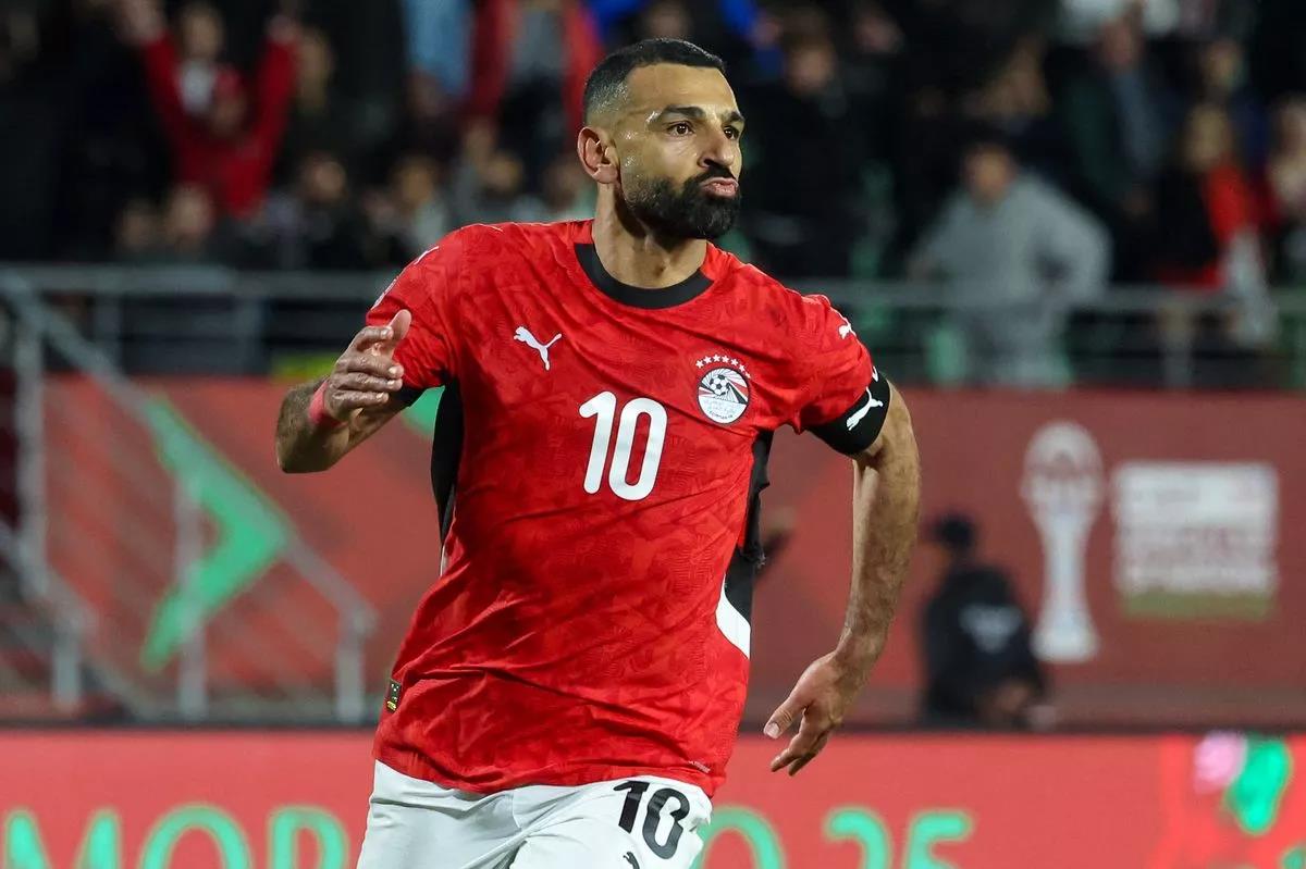 إيكو: زيادة مدة غياب محمد صلاح فرصة مثالية لـ ليفربول.. وعلى سلوت مراقبة حسام حسن