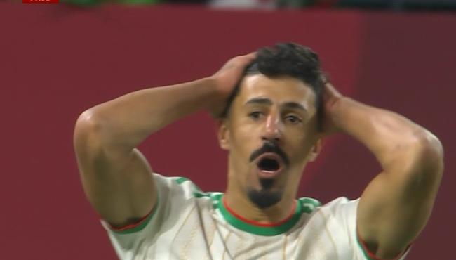 بغداد بونجاح كاد ان يسجل هدف في مرمي الكونغو بكأس أمم أفريقيا