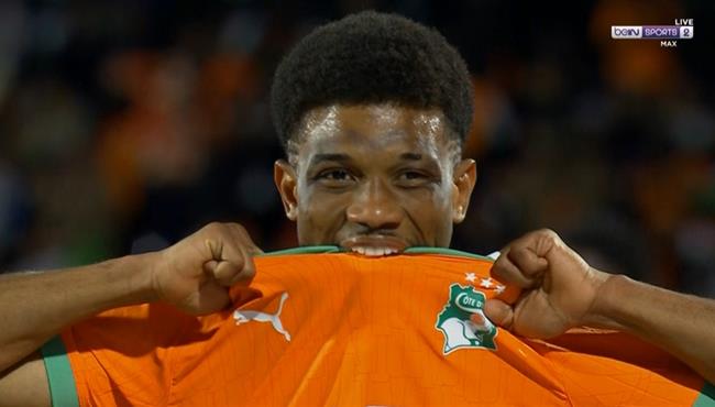 اماد ديالو يهدر هدف محقق امام بوركينا فاسو بكأس أمم أفريقيا