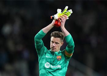 فيديو تير شتيجن يعود إلى معسكر برشلونة مجدد ا قبل نهائي السوبر الإسباني