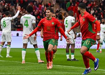 كاف ي علن حكم مباراة المغرب والكاميرون في كأس أمم إفريقيا موقف أمين عمر