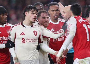 موقف الاتحاد الإنجليزي من معاقبة مارتينيلي بعد تصرفه في مباراة ليفربول وآرسنال
