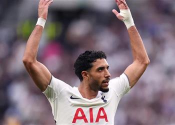 تشكيل توتنهام أمام مانشستر يونايتد في الدوري الإنجليزي موقف عمر مرموش