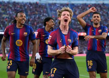 فيديو حمزة عبد الكريم يشارك في احتفال لاعبي برشلونة بعد الفوز على خيتافي
