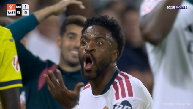 طرد فينيسيوس في مباراة ريال مدريد وفياريال بالدوري الاسباني