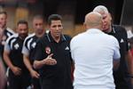 عموتة: الفوز على الزمالك لم يتحقق بسهولة.. ولاعب الأهلي أدى جيدًا في "أول قمة"