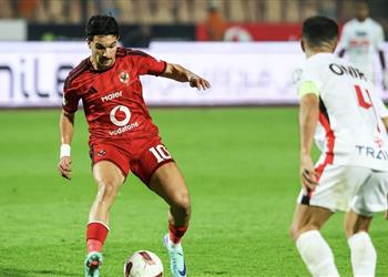 خبير تحكيمي يحسم الجدل بشأن صحة هدف الأهلي الثاني أمام الزمالك