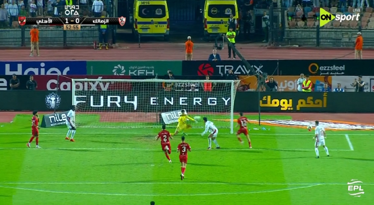 تصدي مصطفي شوبير الرائع يحرم الزمالك من هدف محقق