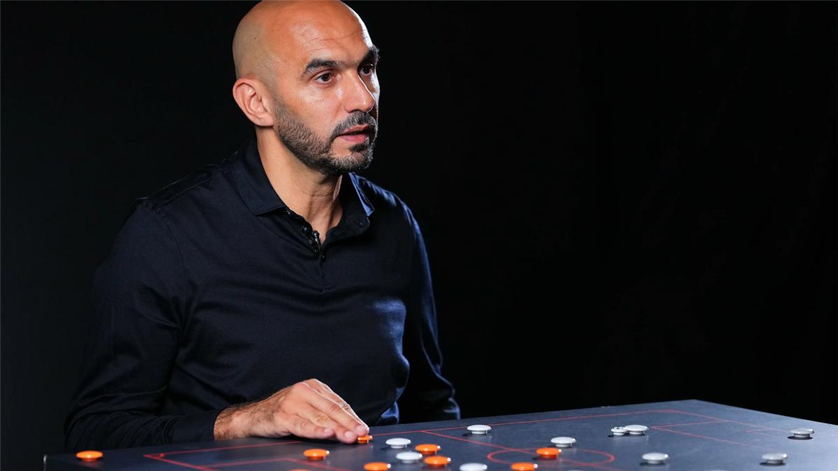 وليد الركراكي يستشهد بـ ميسي في أزمة البرتغال مع كريستيانو رونالدو