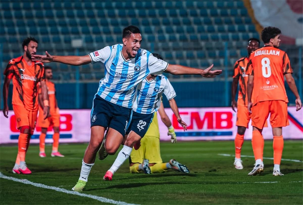فيديو | بيراميدز يستعيد صدارة الدوري برباعية في شباك سيراميكا كليوباترا