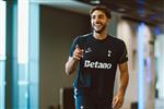 عمر مرموش يحقق رقمًا مميزًا أمام مانشستر يونايتد في الدوري الإنجليزي