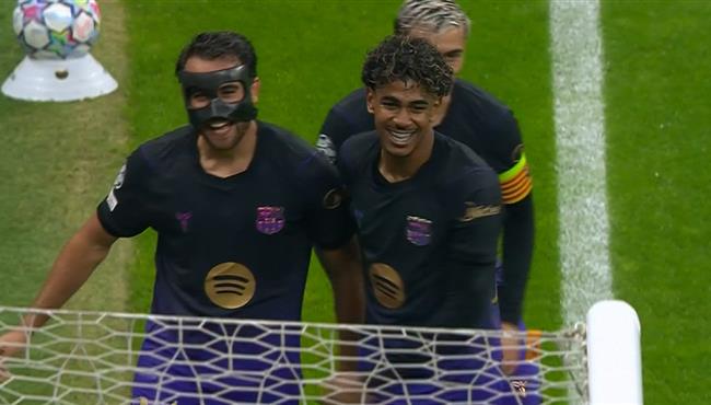 هدف برشلونة الثالث في مرمي جالطة سراي بدوري ابطال اوروبا