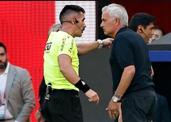 مستدلاً بـ "كالتشيو بولي".. مورينيو يهاجم برشلونة: نيجريرا أكبر فضيحة تحكيمية في العالم