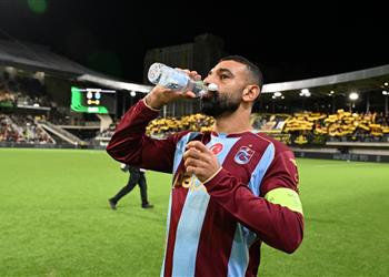 محمد صلاح يعادل هالاند وينضم لقائمة مميزة بعد مساهماته أمام كوبس الفنلندي