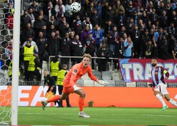 فيديو ماذا قدم محمد صلاح في مباراة طرابزون سبور وكوبس بدوري المؤتمر الأوروبي