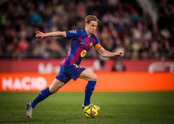 برشلونة يصدر بيان ا رسمي ا بشأن دي يونج