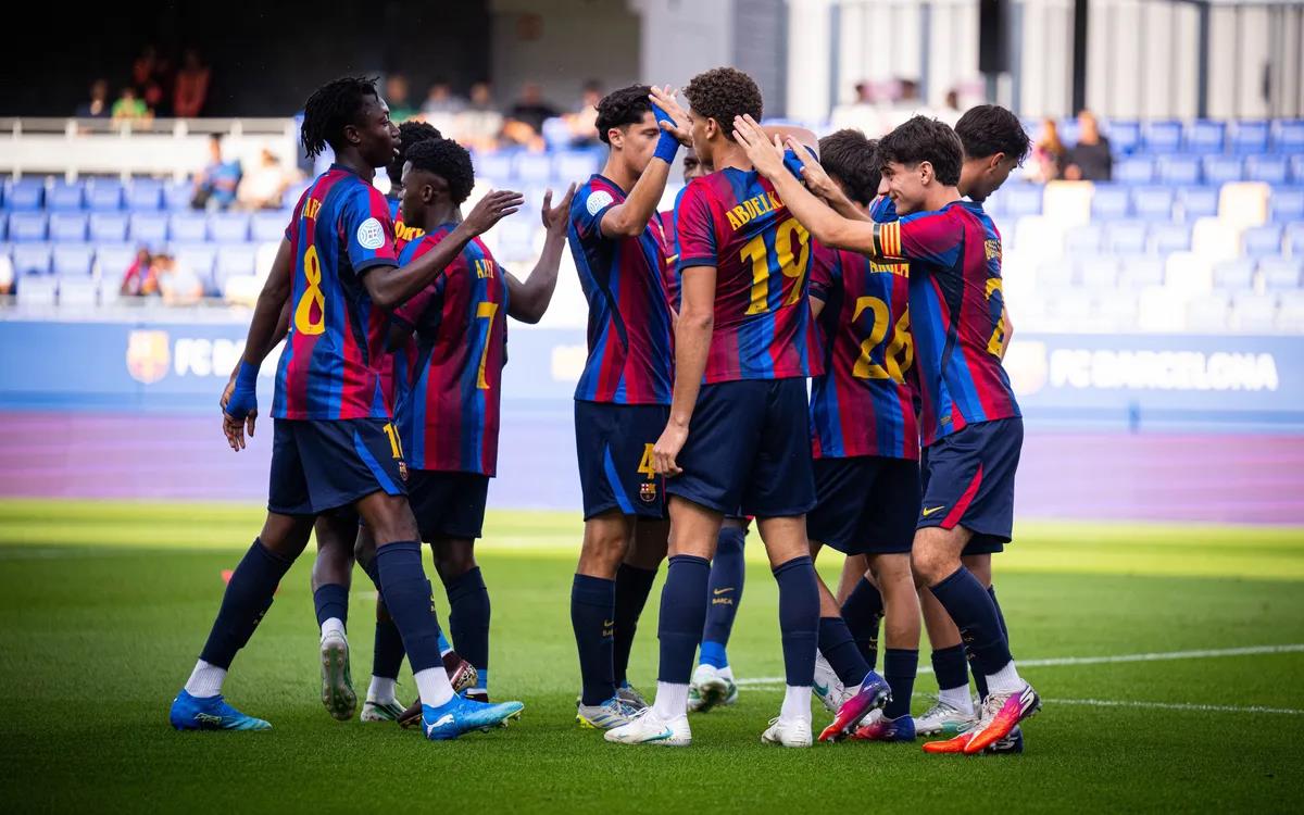 الصالح نيوز : ردود أفعال جماهير برشلونة على أداء حمزة عبد الكريم أمام أوتيبو: فرعون الأهداف
