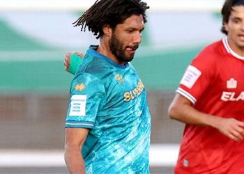 محمد النني يتعرض للطرد في أول مباراة مع ليفادياكوس اليوناني