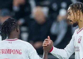 حكم مباراة ليفربول وفياريال في دوري أبطال أوروبا