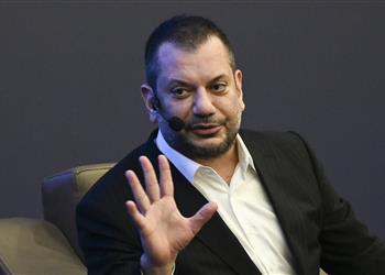 رئيس طرابزون سبور يهدد التحكيم قبل مباراة بشكتاش لن تنعمون بالهدوء إذا خالفتم العدالة
