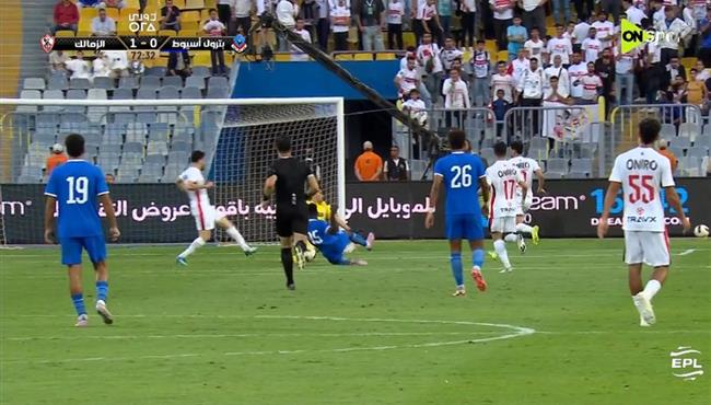 بعد خطأ من الزناري محمد عواد ينقذ مرماه من هدف محقق لبترول اسيوط امام الزمالك