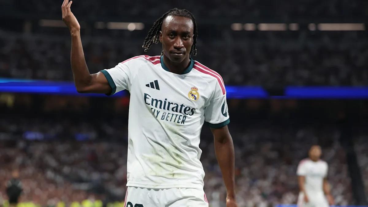 الصالح نيوز : فيديو | مبابي وديوماندي يسجلان لـ ريال مدريد وجوميز يقلص الفارق لصالح لايبزيج