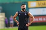 لاعب هارتس يتوجه بطلب خاص بشأن محمد صلاح قبل مباراة طرابزون سبور 