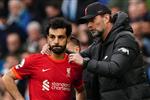 مستشهدًا بـ محمد صلاح.. كلوب يراوغ بشأن أفضل لاعب دربه في مسيرته