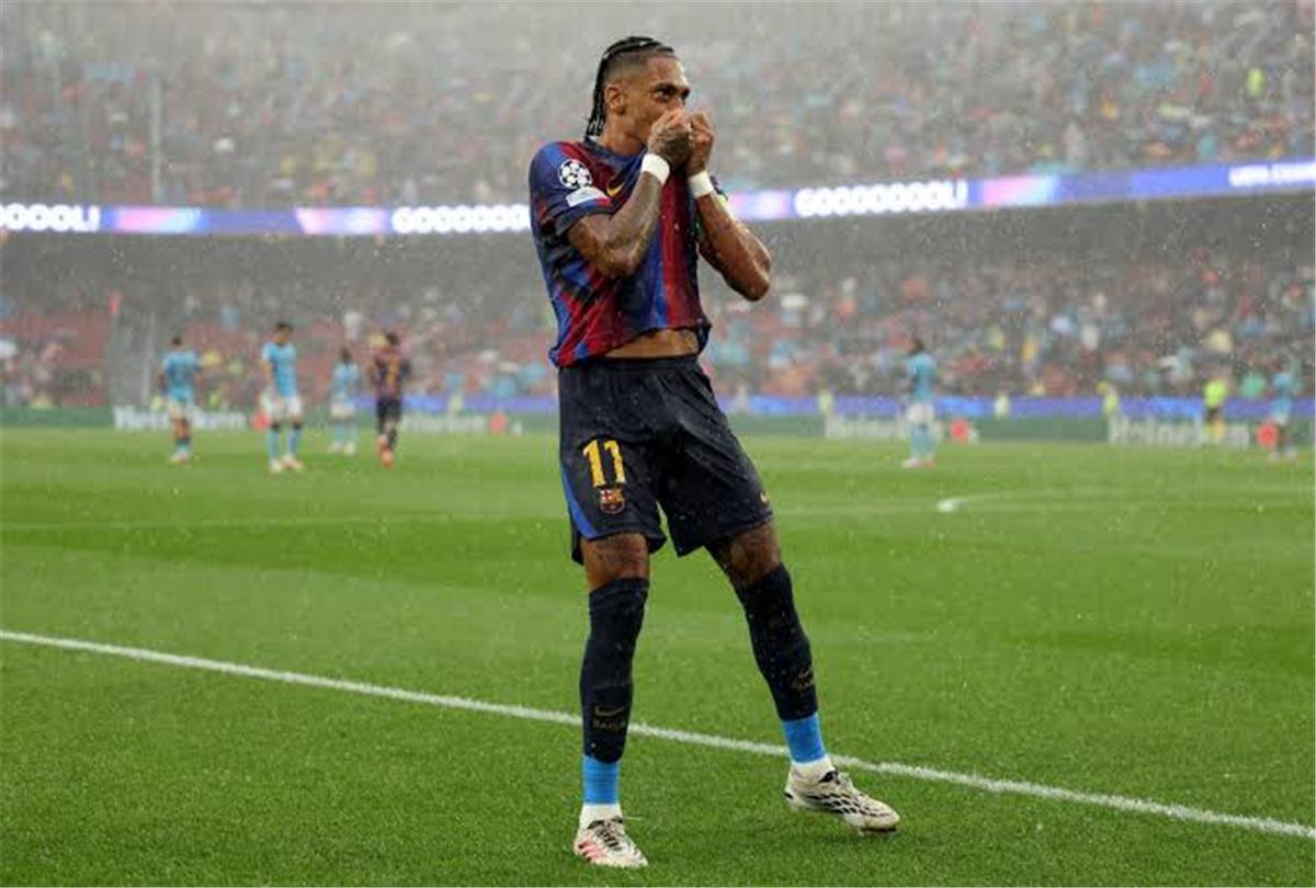 مساحات سبورت : رافينها يختار أفضل لاعب في العالم .. ويقيم مستواه مع منتخب البرازيل 