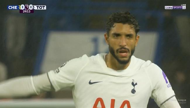 عمر مرموش كاد ان يسجل هدف امام تشيلسي بالدوري الانجليزي