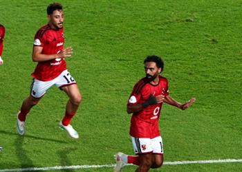 فيديو لوب حسين الشحات يسجل هدف الأهلي الأول أمام كيتارا