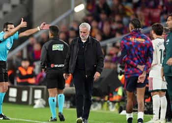 "متاحة عند الطلب".. قناة ريال مدريد تهاجم حكم تقنية الفيديو في مباراة برشلونة