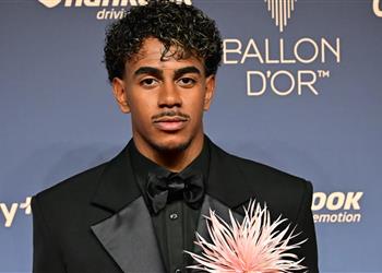 رسمي ا لامين يامال يفوز بجائزة كوبا 2026