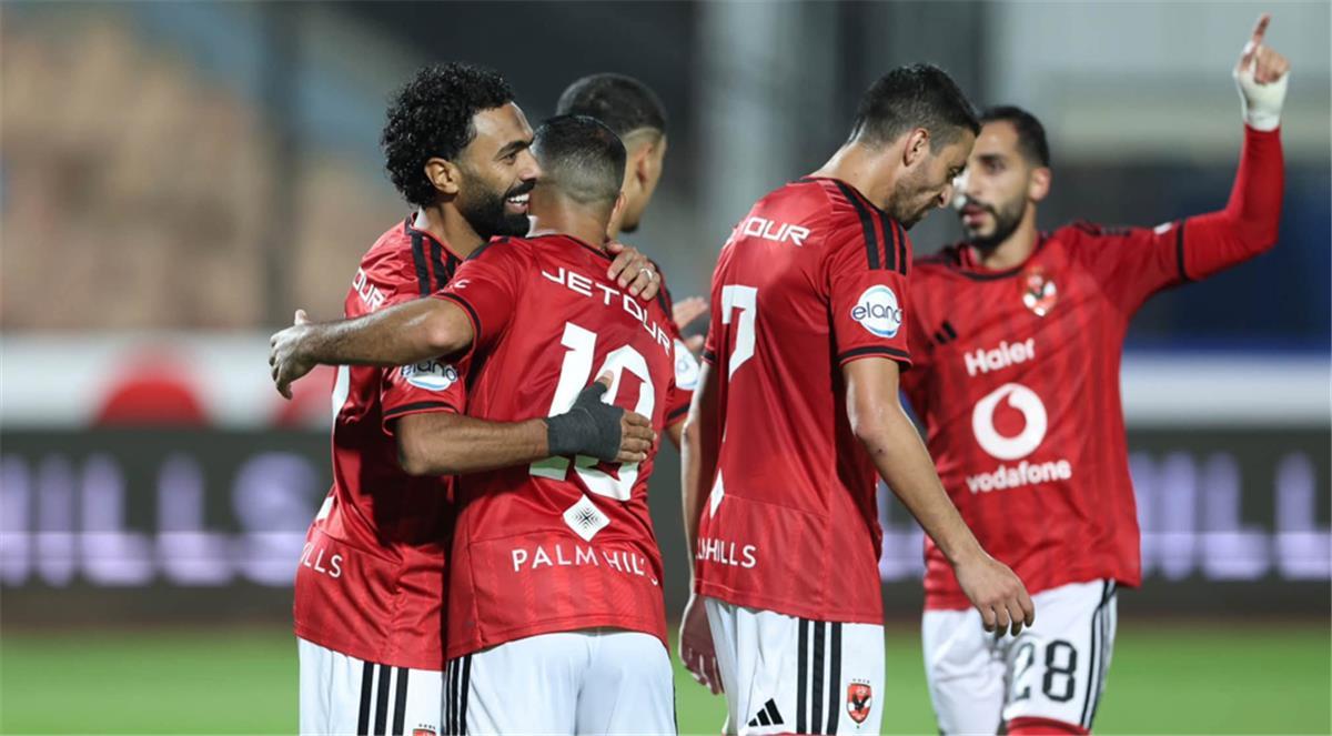 حكم مباراة الأهلي ومودرن سبورت في الدوري المصري