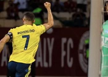 فيديو | هاتريك رونالدو يقود النصر للفوز بخماسية على الخلود في الدوري السعودي
