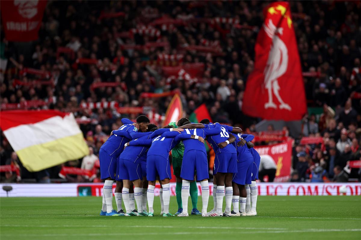 تليجراف: جمهور تشيلسي يخشى تكرار سيناريو محمد صلاح مع لاعب الفريق