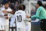 طرد بيلينجهام سابقًا.. من هو حكم مباراة ريال مدريد وراسينج سانتاندير؟