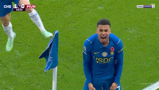 هدف مورجان روجرز الرائع في مرمي مانشستر يونايتد بالدوري الانجليزي